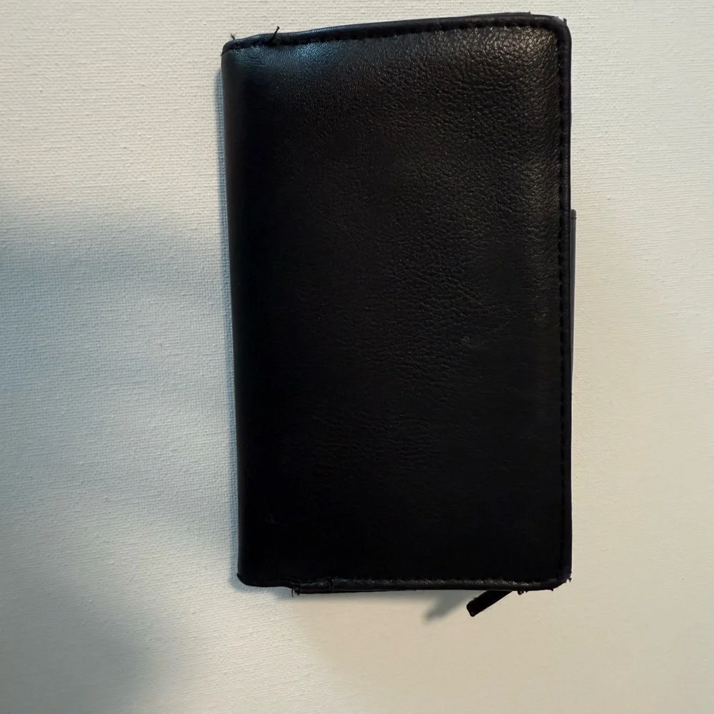 Nautica RFID Black Wallet‎